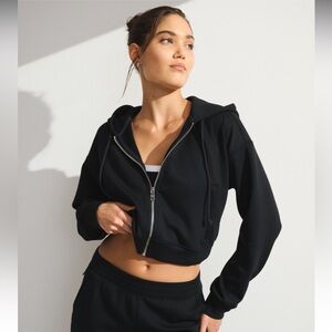 A&F • Black Cropped Zip-Up Hoodie Sweatshirt • Size Medium
